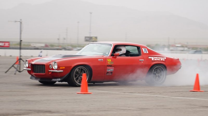 Nick Relampagos 1970 Camaro LSFest West 2017 3S tire smoke