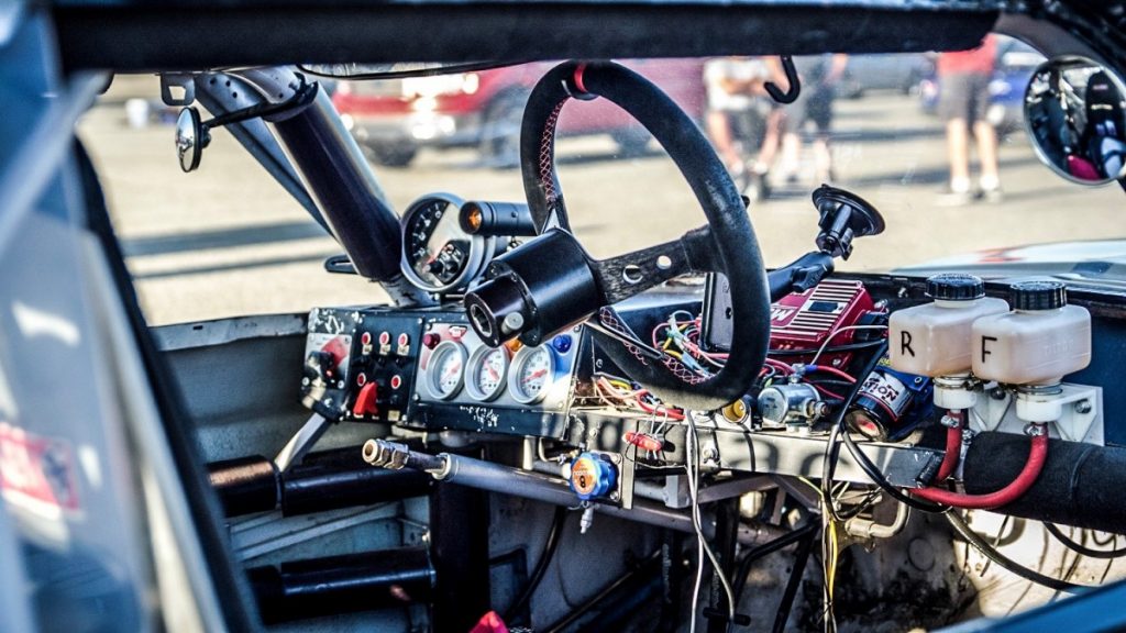 AutoXandTrack 67 Mustang interior dash as eye see things 4